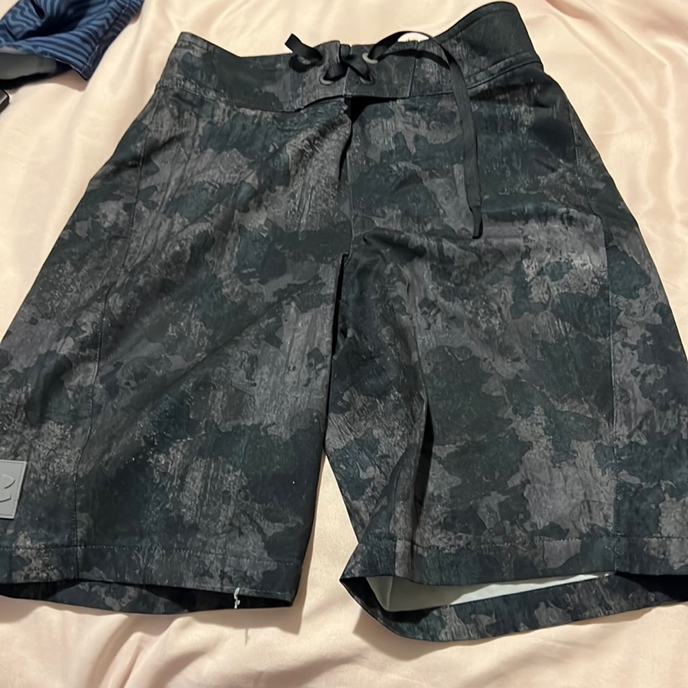 Great condition size 6
